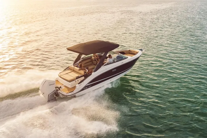 Slide: The Image of 2023-Sea-Ray-SLX-260-OB-MarineMax - 28
