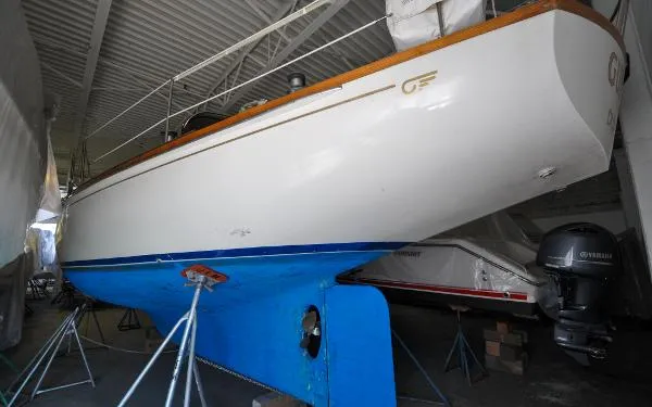 Slide: The Image of Hinckley Yachts Bermuda 40 1967 - 3