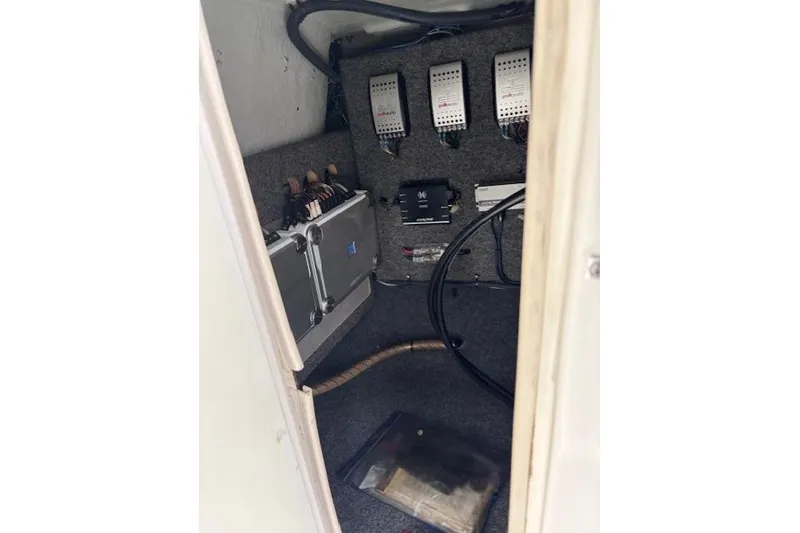 Slide: The Image of 2009 Yamaha Boats AR230 HO interior wiring and components view. - 19