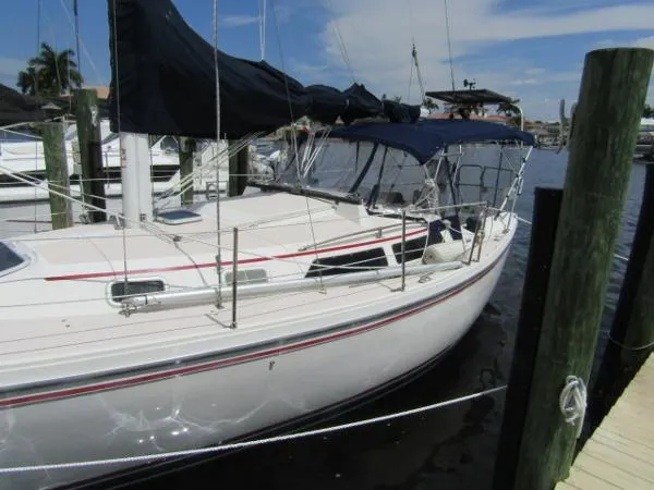 Slide: The Image of Catalina 30 MkII 1989 - 1