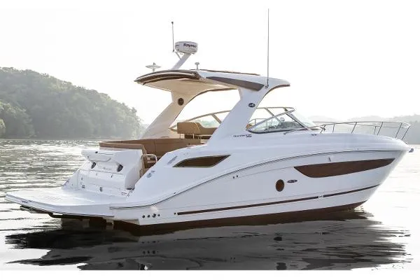 Slide: The Image of Sea Ray 350 Sundancer 2019 - 10