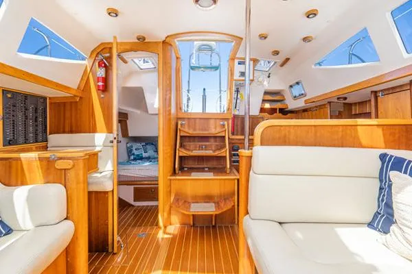 Slide: The Image of Pacific Seacraft Saga 409S 2007 - 10