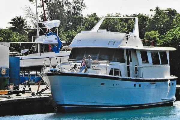Slide: The Image of Hatteras 61 Motor Yacht 1982 - 0