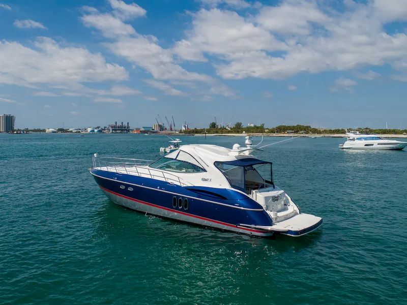 Slide: The Image of Cruisers 520 Express 2006 - 6