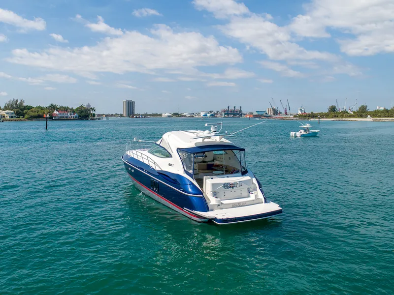 Slide: The Image of Cruisers 520 Express 2006 - 7