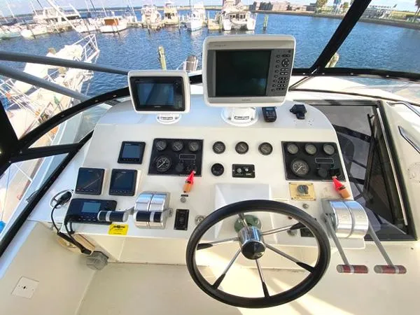 Slide: The Image of Navigator 53 Classic 1997 - 11