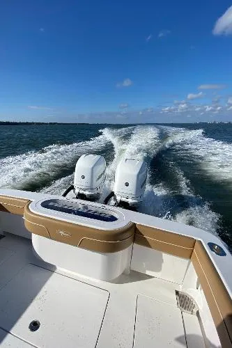 Slide: The Image of Valhalla Boatworks V-33 2020 - 11