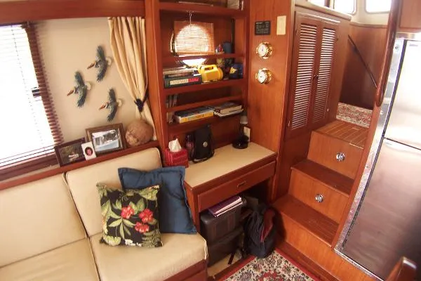 Slide: The Image of Kadey-Krogen Trawler 1999 - 5