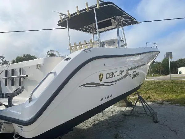 Slide: The Image of Century 2003 32ft Center Console 2003 - 2