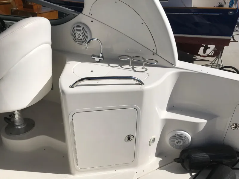 Slide: The Image of Sea Ray 280 Sundancer 2007 - 10
