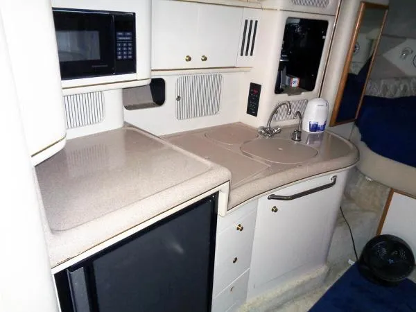 Slide: The Image of Sea Ray 340 Sundancer 1999 - 5