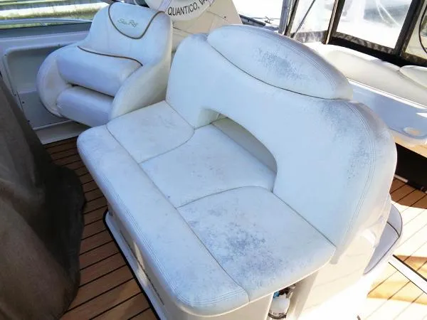 Slide: The Image of Sea Ray 340 Sundancer 1999 - 9