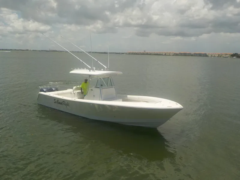 Slide: The Image of Regulator Marine 32 FS 2004 - 0