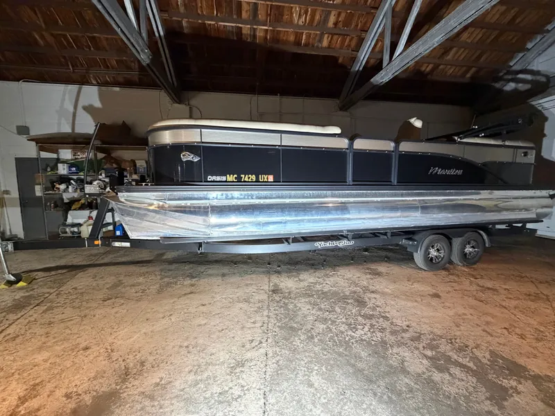 The Image of Manitou 25 Oasis RF SHP 373 2022 - 0