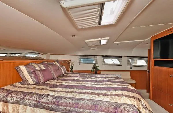 Slide: The Image of Naval 50 Yacht Cat 2011 - 11
