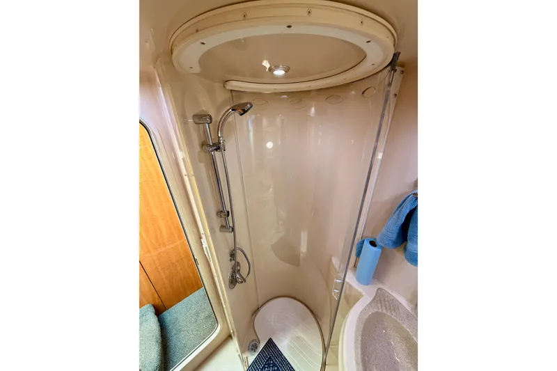 Slide: The Image of 2001 Maxum 4600 SCB Limited Edition yacht shower with modern fixtures and compact design. - 62