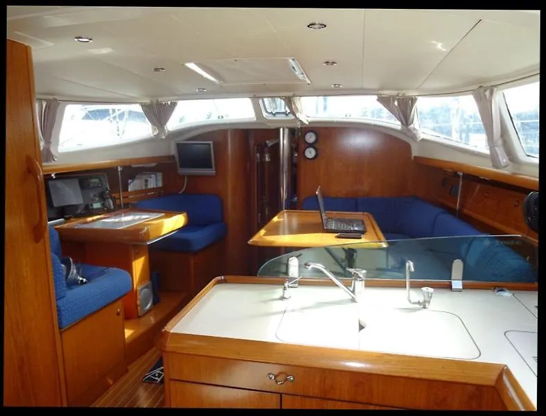 Slide: The Image of Jeanneau 43 Deck Salon 2003 - 2