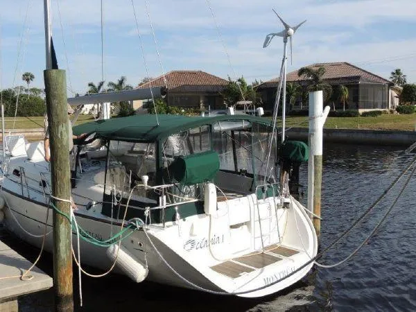 Slide: The Image of Beneteau 411 No Hurricane Damage! 1999 - 11