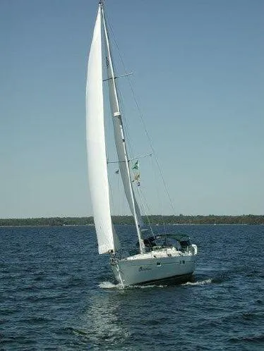 Slide: The Image of Beneteau 411 No Hurricane Damage! 1999 - 2
