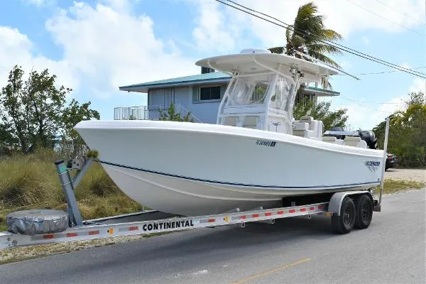 Slide: The Image of Blue Water 2550 Center Console 2012 - 3