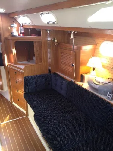 Slide: The Image of Catalina 36 MkII 2003 - 11