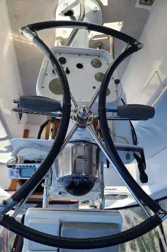 Slide: The Image of Catalina Morgan 45 Center Cockpit 1995 - 6