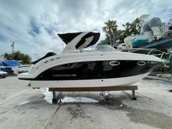 Slide: The Image of Chaparral 270 Signature 2014 - 0
