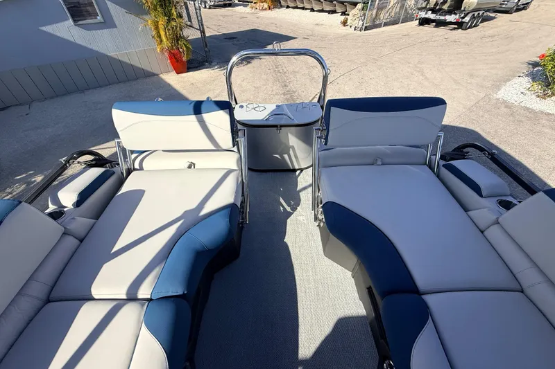 Slide: The Image of 2026 Avalon 2385 LSZ Quad Lounger Tri Toon with luxurious seating and modern design. - 22