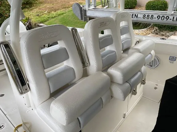 Slide: The Image of Boston Whaler 370 Outrage 2016 - 5