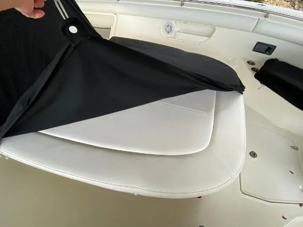 Slide: The Image of Boston Whaler 370 Outrage 2016 - 8