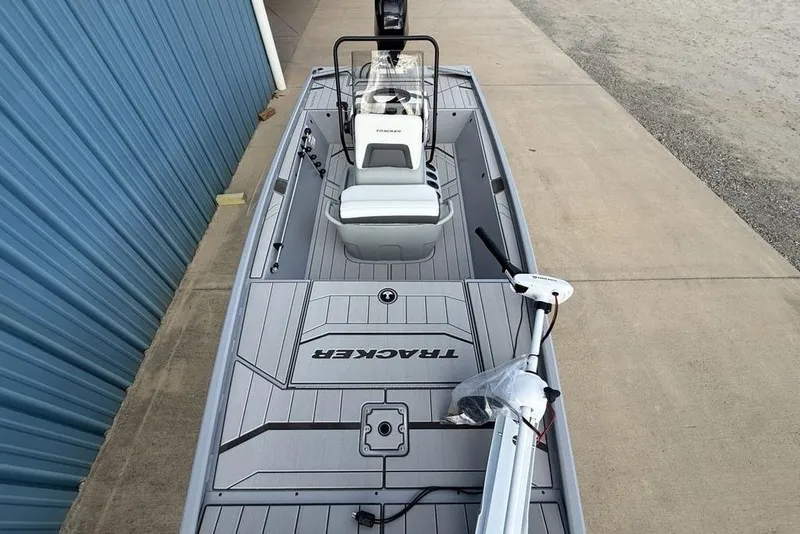 Slide: The Image of 2026 Tracker Bass Tracker Classic CC boat with sleek design and modern features. - 23
