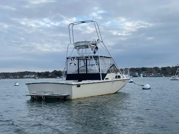 Slide: The Image of Boston Whaler 27 Inboard 1984 - 1