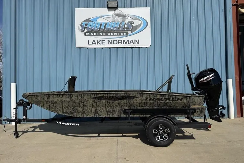 The Image of 2026 Tracker Grizzly 1650 T Prairie Wings Edition boat at Foothills Marine Center. - 0