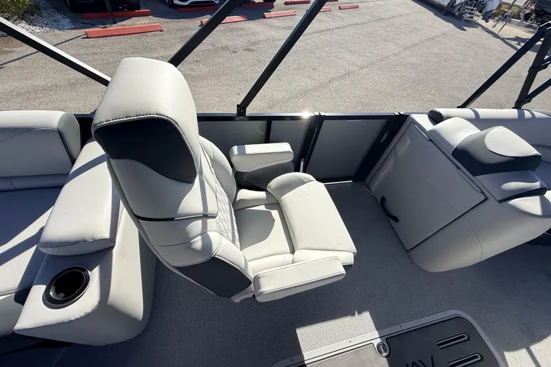Slide: The Image of Luxurious seating on 2026 Avalon 2385 LSZ Quad Lounger, Tri Toon, high-performance boat. - 25