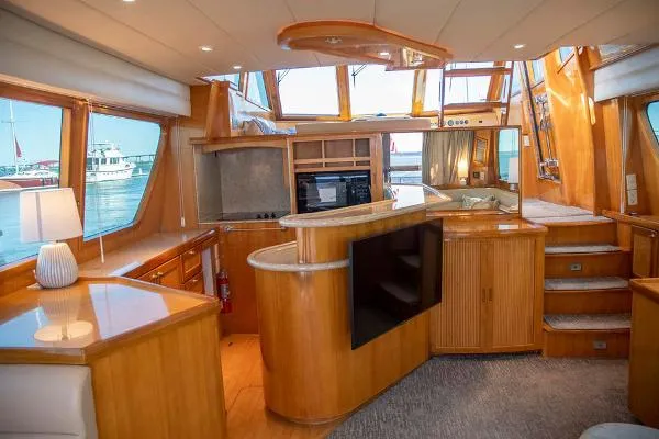 Slide: The Image of McKinna 57 Pilothouse 2005 - 10