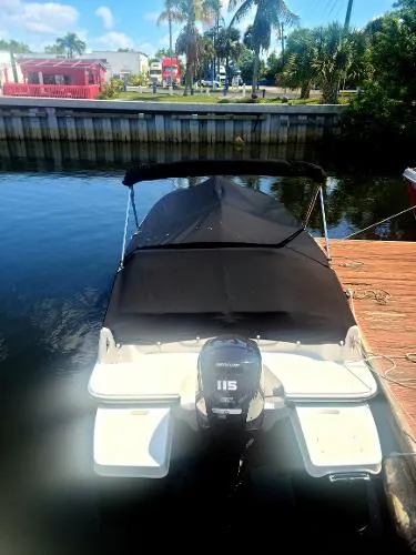 Slide: The Image of Bayliner DX2000 2021 - 2