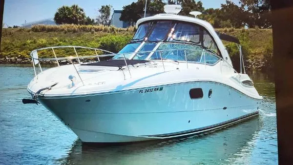 Slide: The Image of Sea Ray 350 Sundancer 2012 - 0