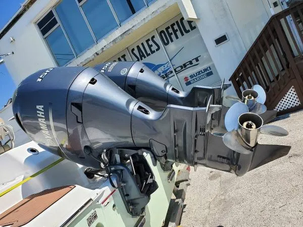 Slide: The Image of Sea Fox 266 Commander 2017 - 10