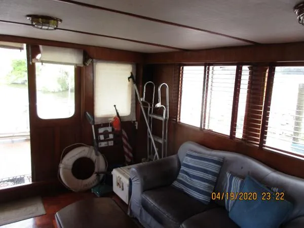 Slide: The Image of DeFever 52 Offshore Cruiser 1985 - 9