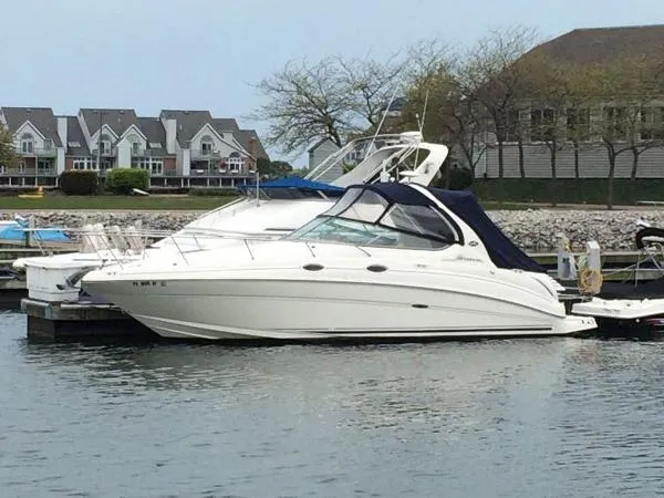 Slide: The Image of Sea Ray 280 Sundancer 2004 - 0