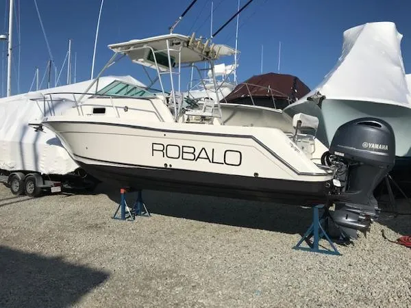Slide: The Image of Robalo 2640 Walkaround 1999 - 1
