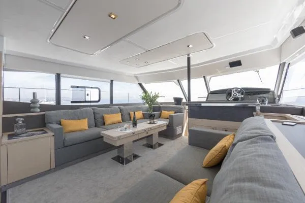Slide: The Image of Fountaine Pajot MY 6 2022 - 1