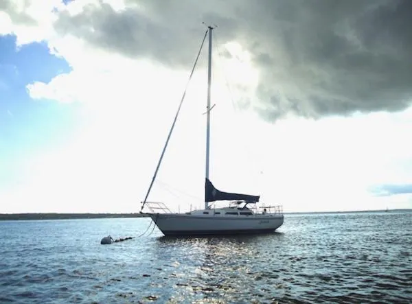 Slide: The Image of Catalina 30 Tall Rig 1993 - 0