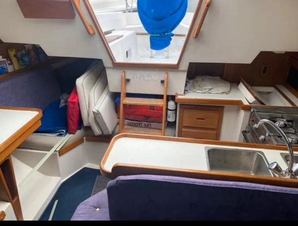 Slide: The Image of Catalina 30 Tall Rig 1993 - 11
