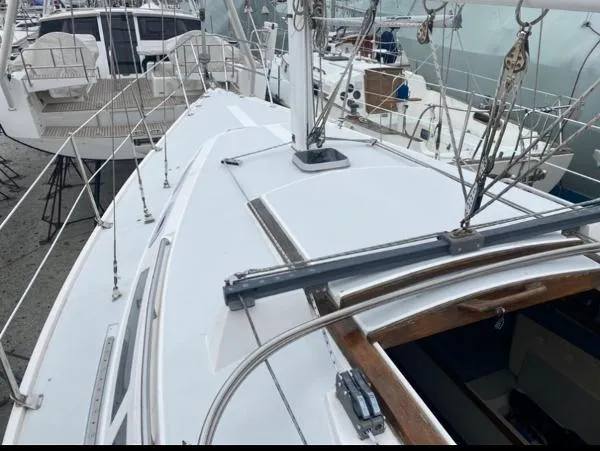Slide: The Image of Catalina 30 Tall Rig 1993 - 2
