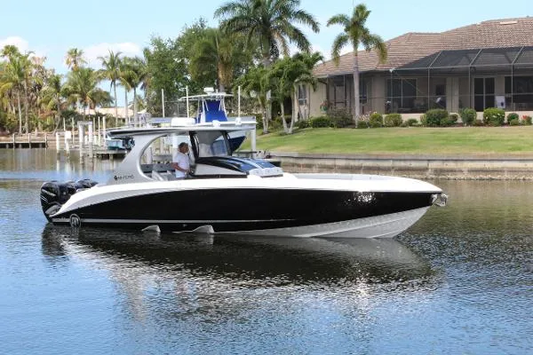 Slide: The Image of Mystic Powerboats M3800 2019 - 10