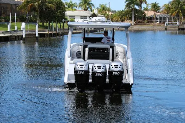 Slide: The Image of Mystic Powerboats M3800 2019 - 6