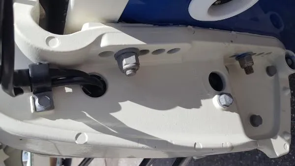 Slide: The Image of Everglades 290 Pilot 2014 Suzuki 300s 2007 - 6