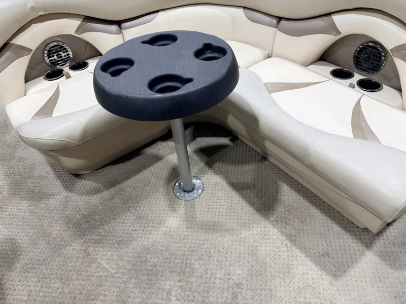 Slide: The Image of Interior of 2008 Sylvan Mirage 8520 Party Fish with seating and table. - 32