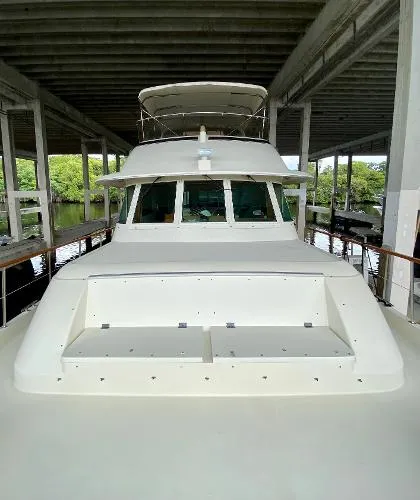 Slide: The Image of Hatteras Cockpit Motor Yacht 1985 - 2